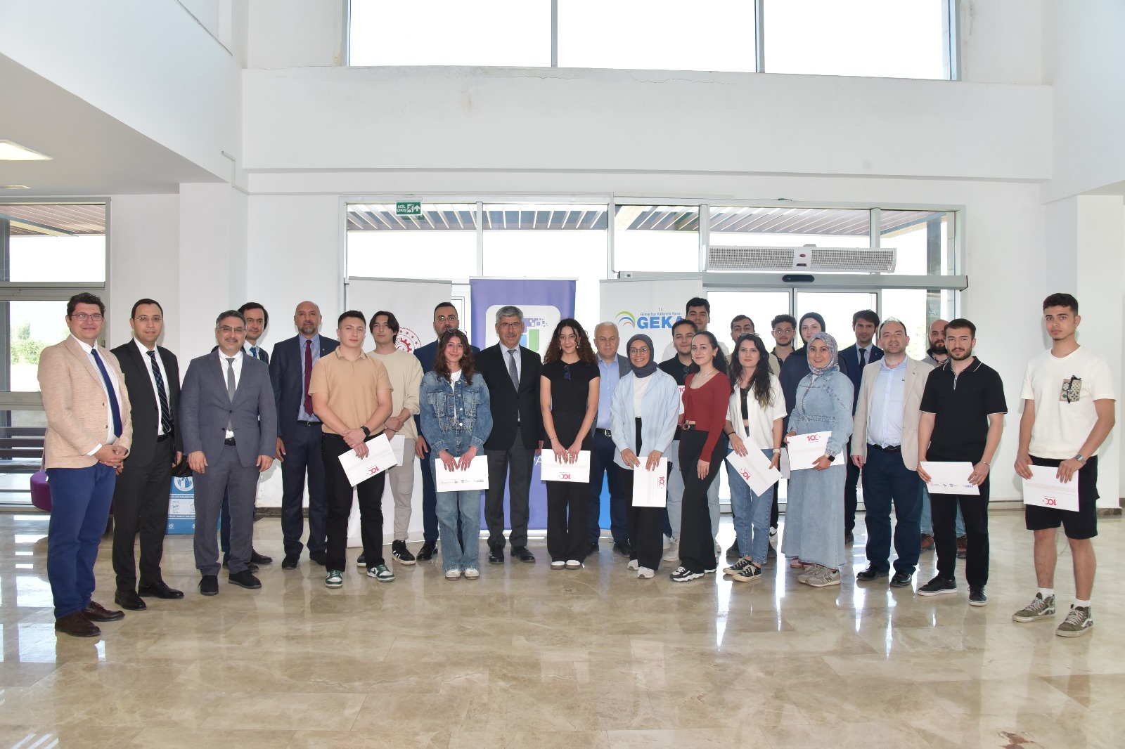 Teknoloji ve Girişimcilik Buluştu: Muğla’da Sertifikalar Sahiplerini Buldu