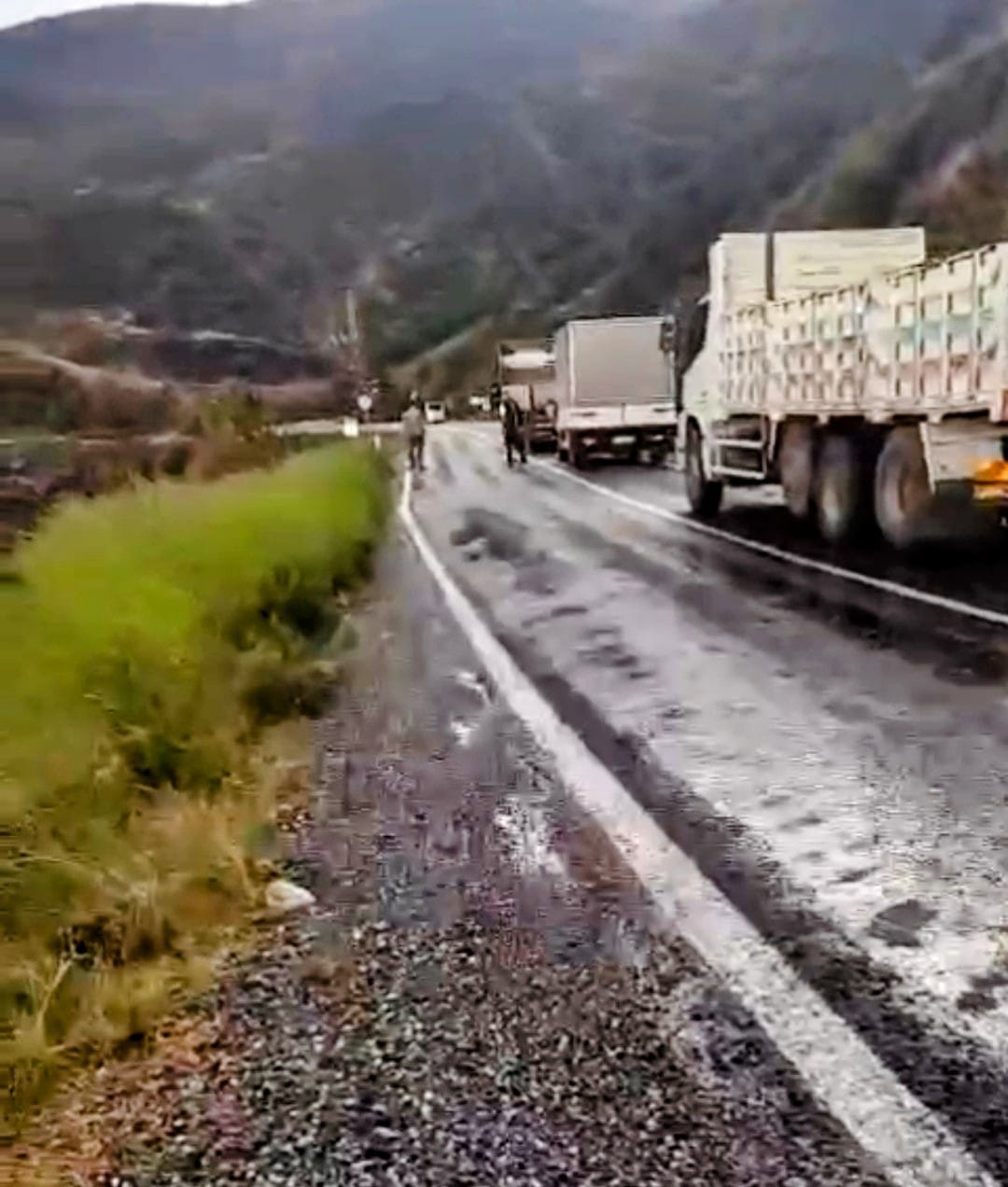 Aydın-Muğla Yolunda Heyelan: Trafik İki Yönlü Kapandı