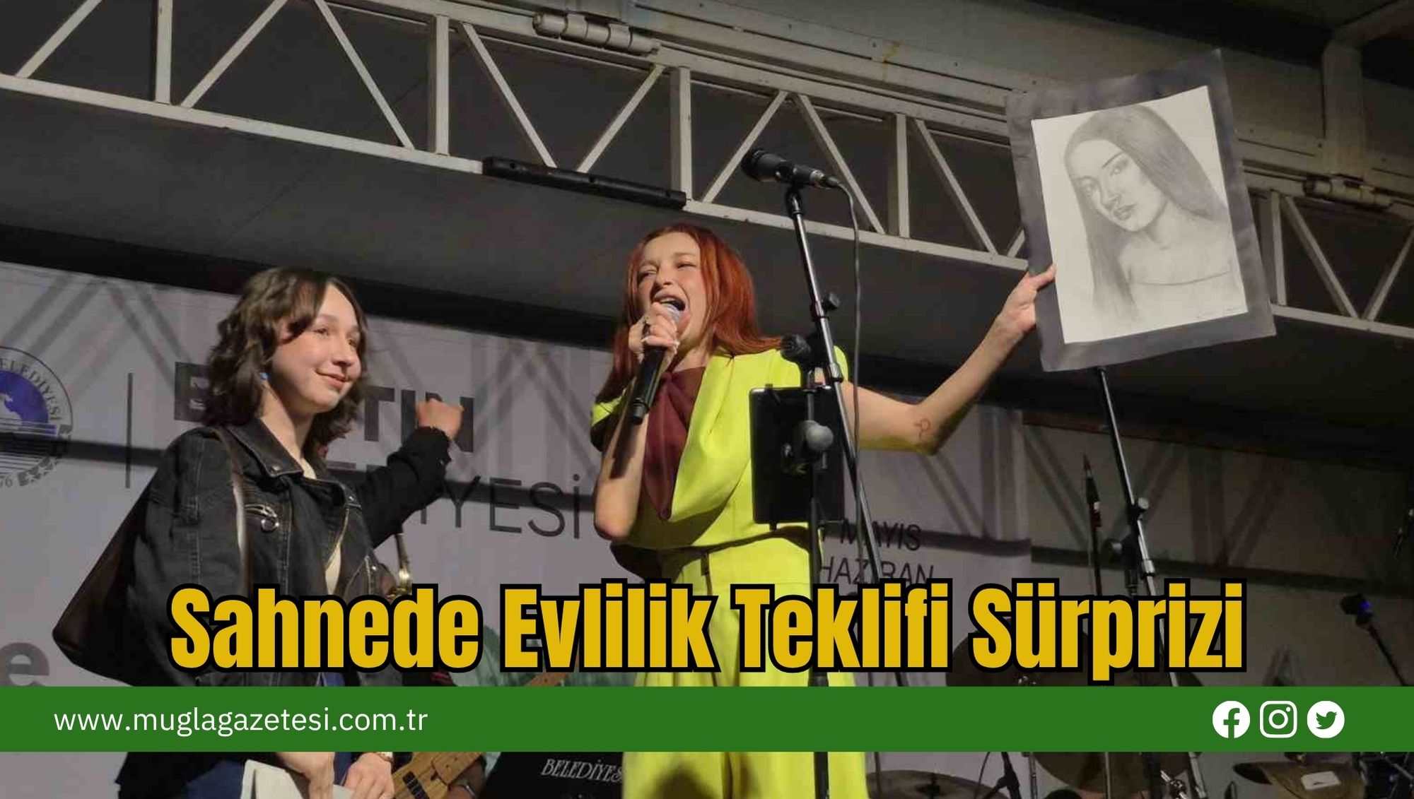 Sahnede Evlilik Teklifi Sürprizi