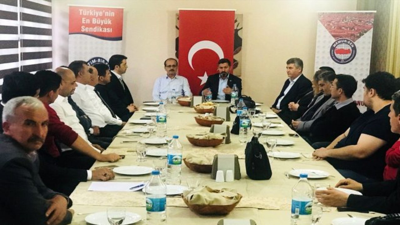 Eğitim Bir-Sen ilçe temsilcileri ile aylık toplantısını yaptı