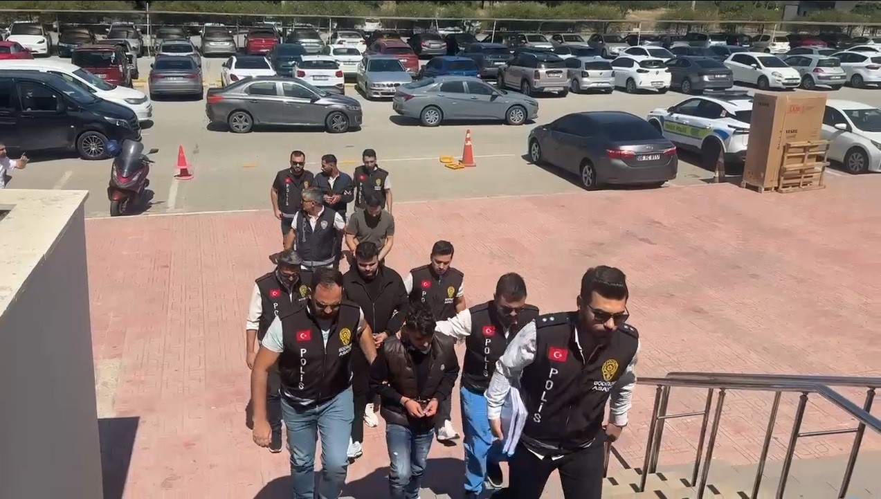 Bodrum’da Film Gibi Dolandırıcılık: Evini Satıp 40 Milyon TL’yi Teslim Etti