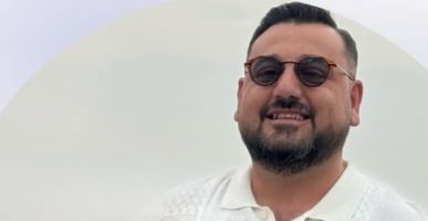 Bahçe Duvarına Çarpan Araçta Sürücü Yaşamını Yitirdi