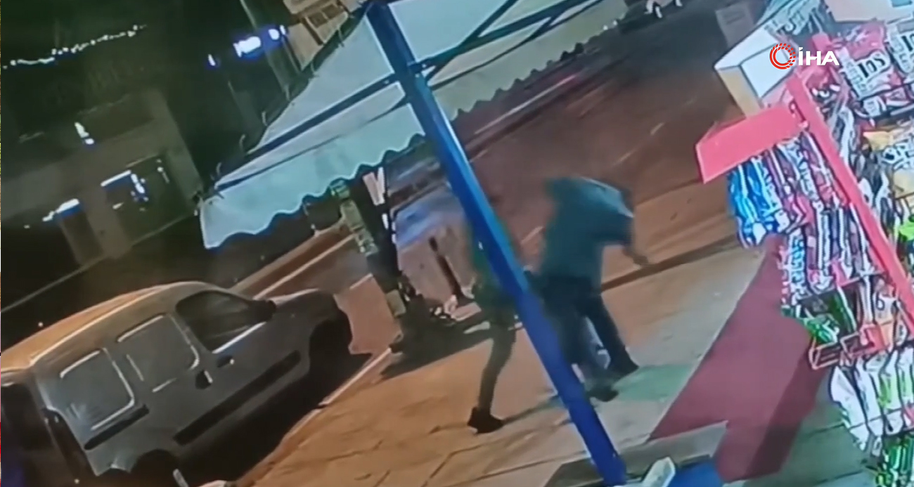 Tartıştığı Adama Önce Yumruk Attı Sonra Kalp Masajı Yaptı