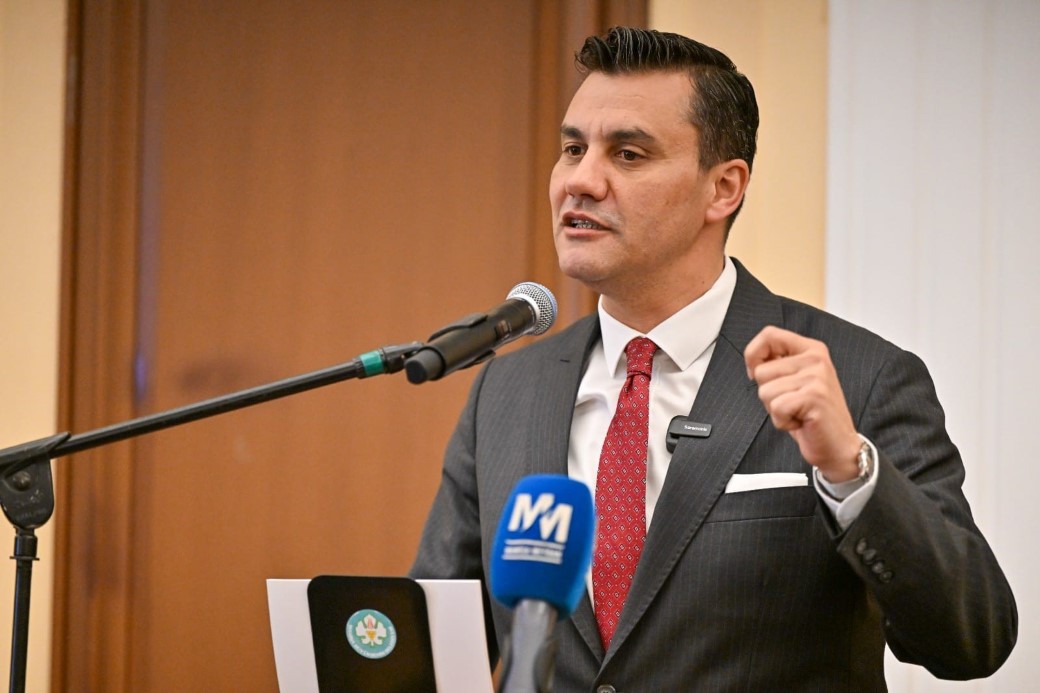 Belediye Başkanı Elektrik Çarpması Sonucu Hastaneye Kaldırıldı