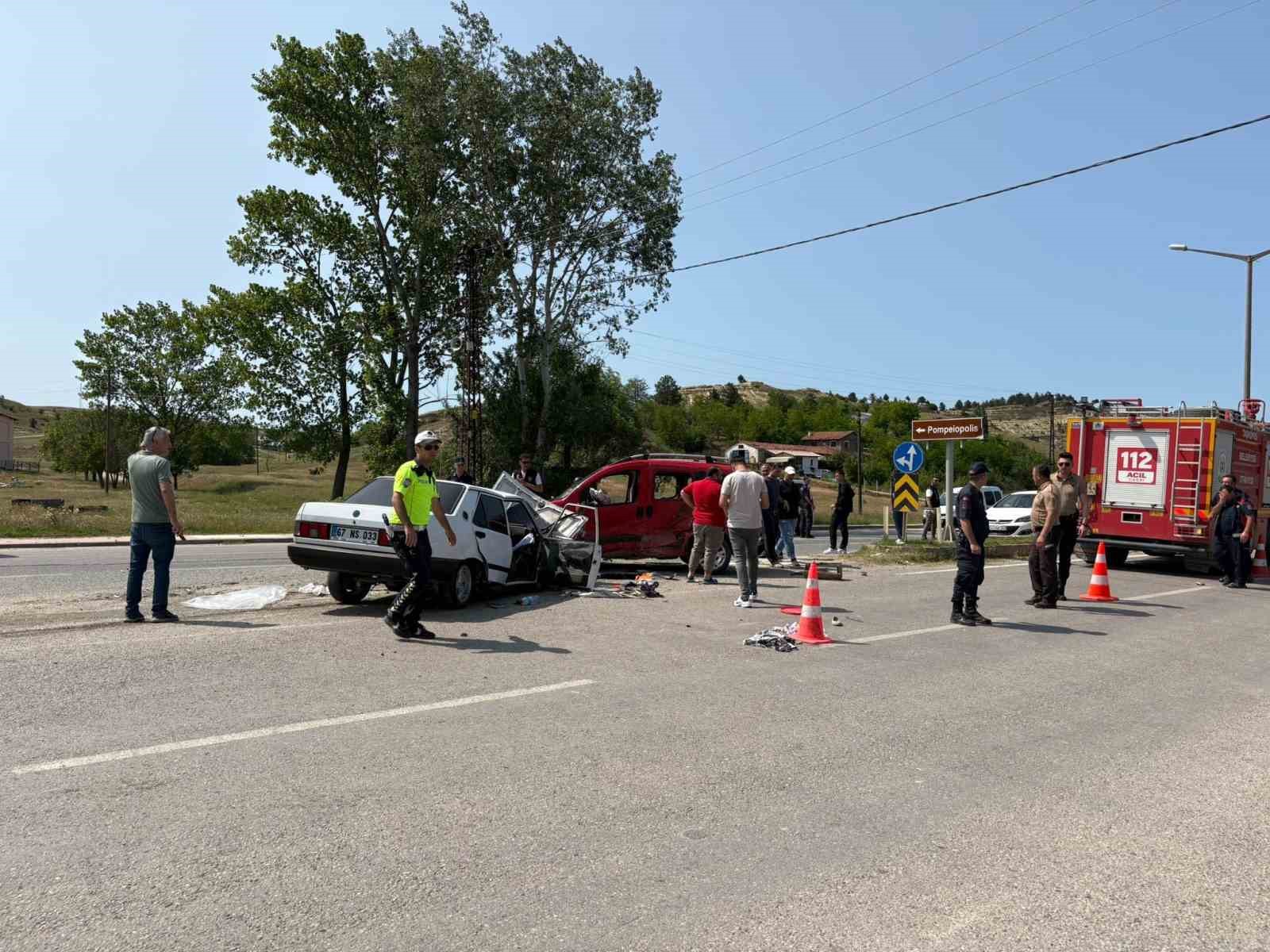 Zincirleme Kaza: 5 Yaralı