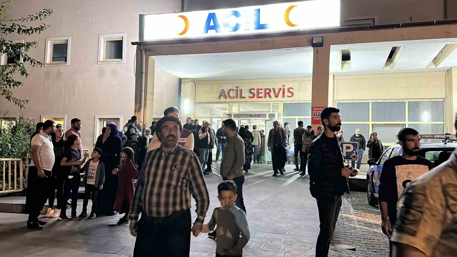 İki Mahalle Arasında Çıkan Kavga 9 Kişiyi Yaraladı