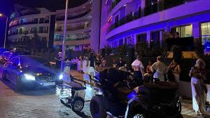 Turizmin Merkezinde Otel Yangını: 622 Turist Son Anda Tahliye Edildi