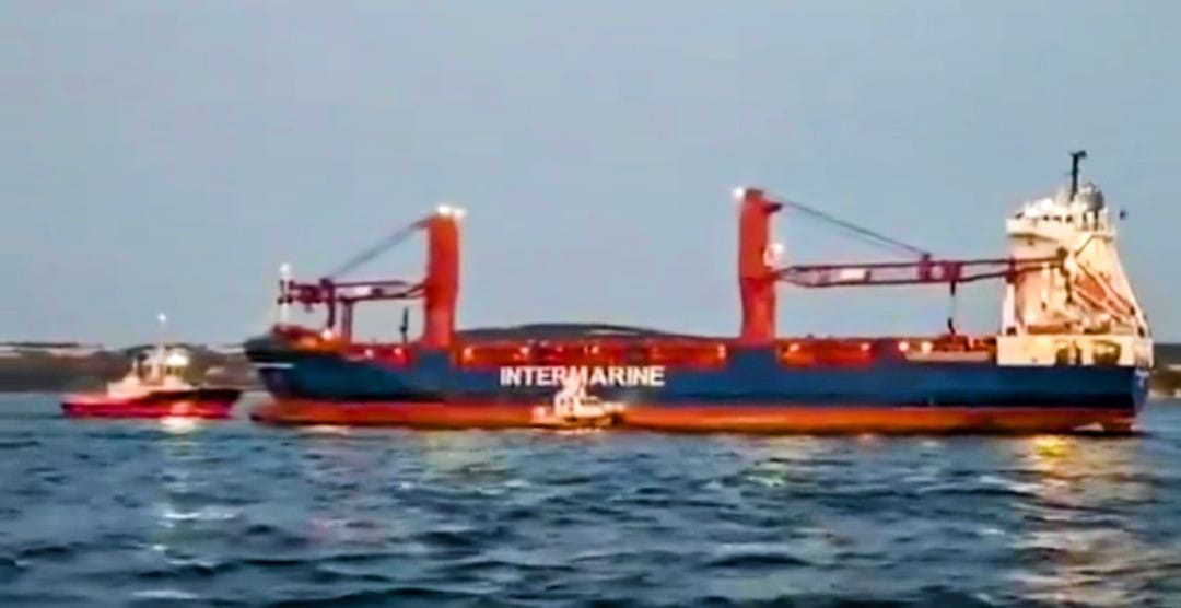 Marmaris'ten Yalova'ya Giden Yük Gemisinde Yangın çıktı