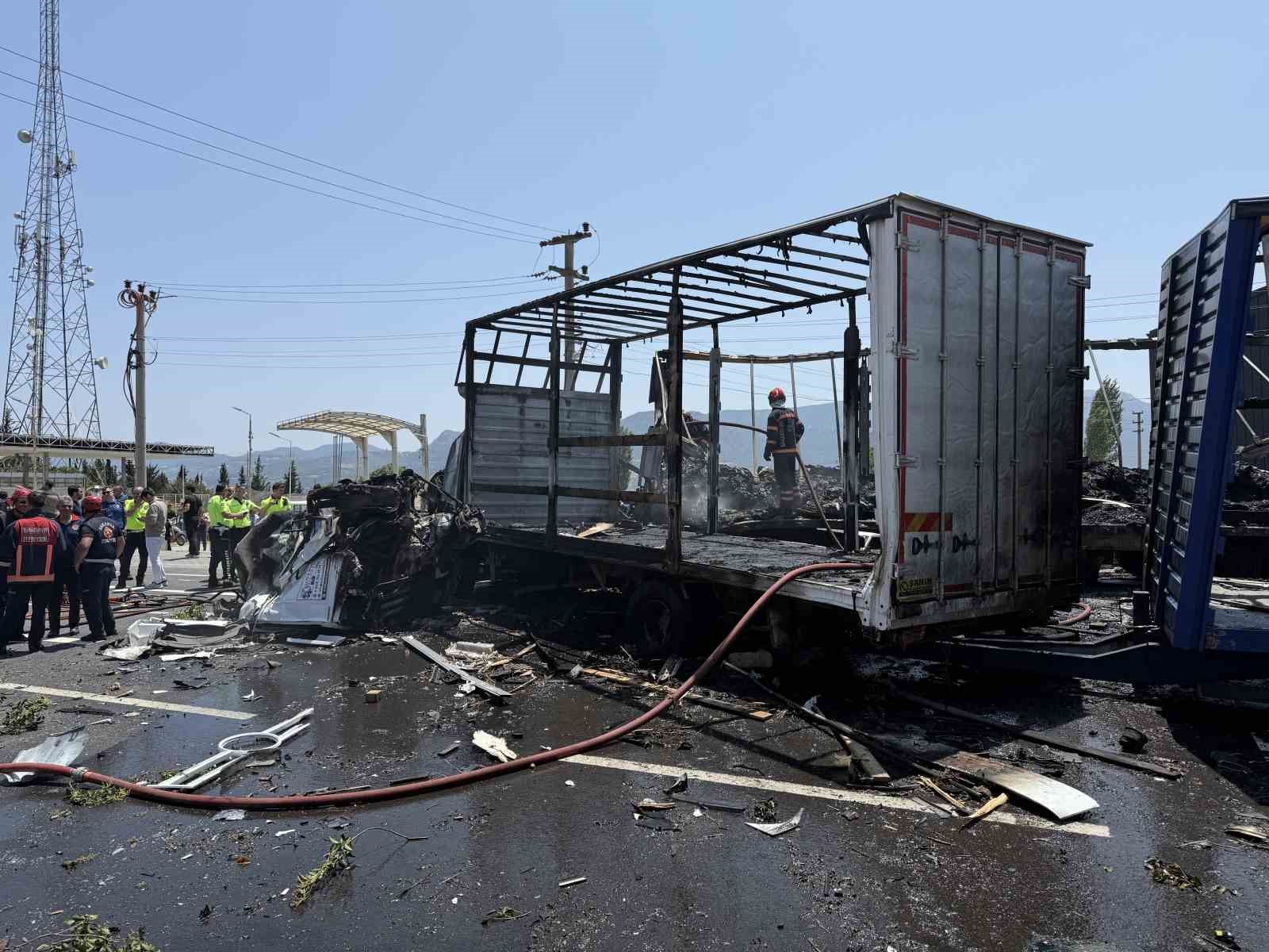 Kontrolden Çıkan Tır Faciaya Yol Açtı: 1 Ölü, 2 Yaralı