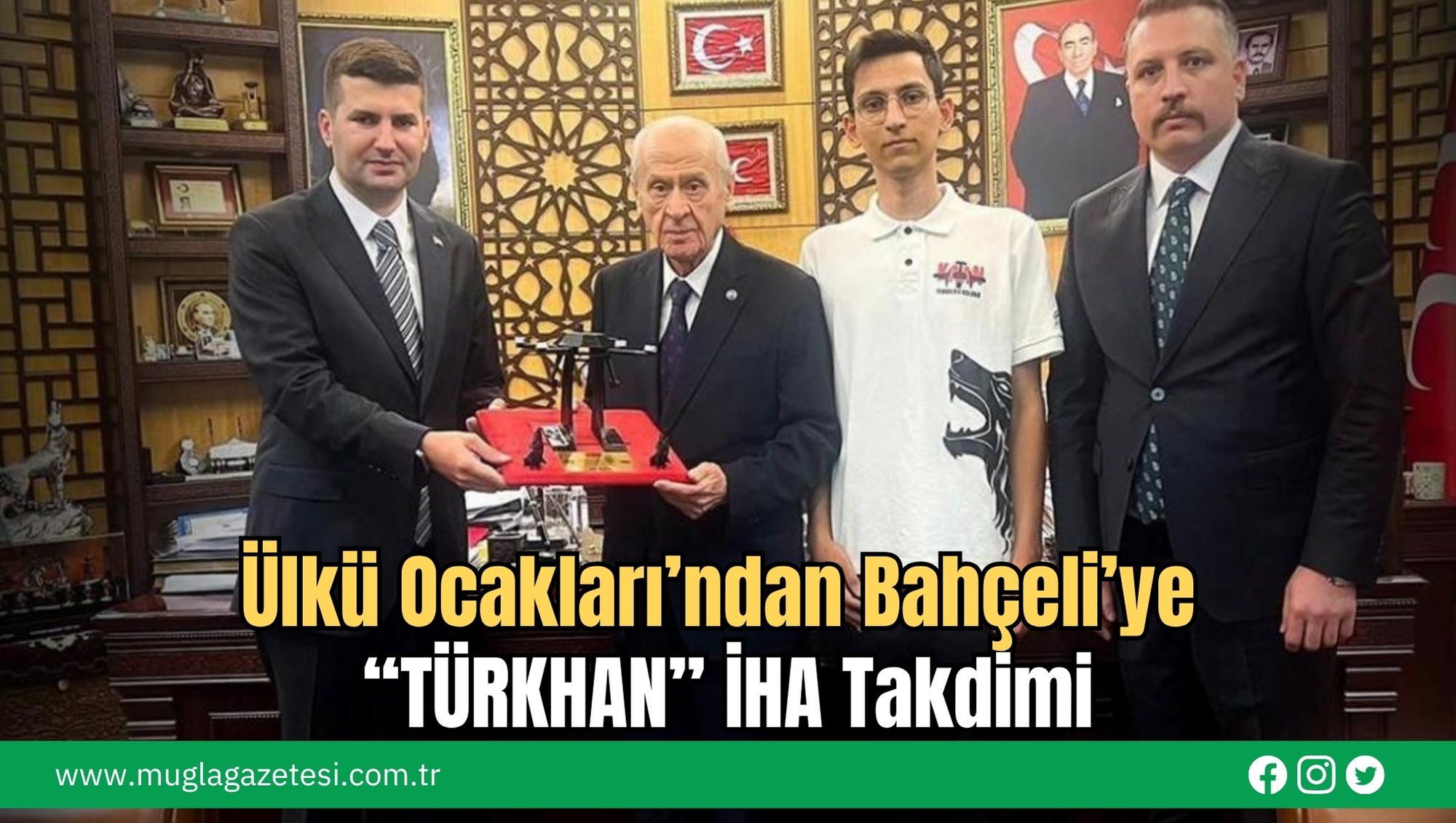 Ülkü Ocakları’ndan Bahçeli’ye “TÜRKHAN” İHA Takdimi