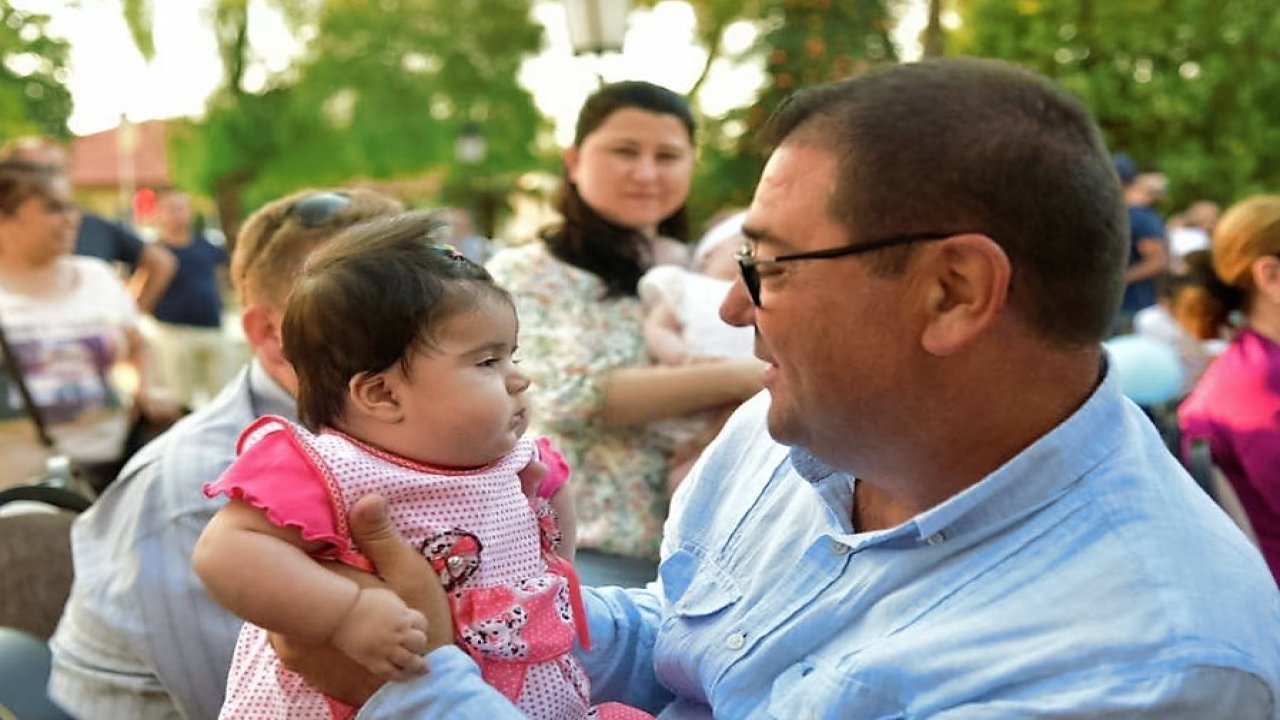 BEBEKLER BAYRAMLAŞTI