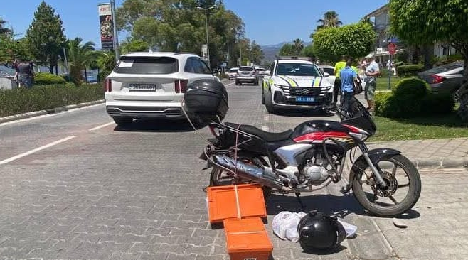 Fethiye'de Trafik Kazası, Motosiklet Sürücüsü Yaralandı
