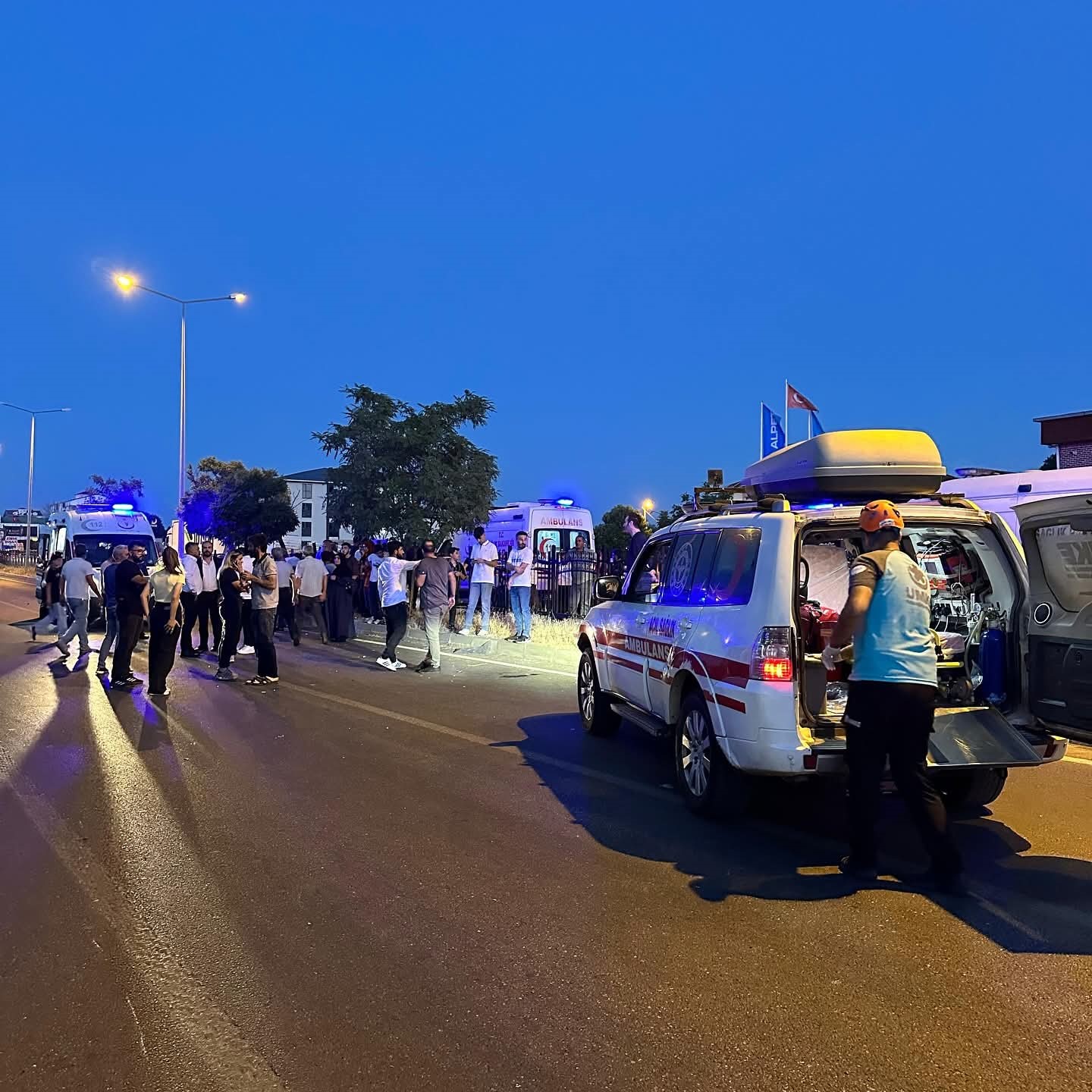 Zincirleme Trafik Kazası Yaralılar Var