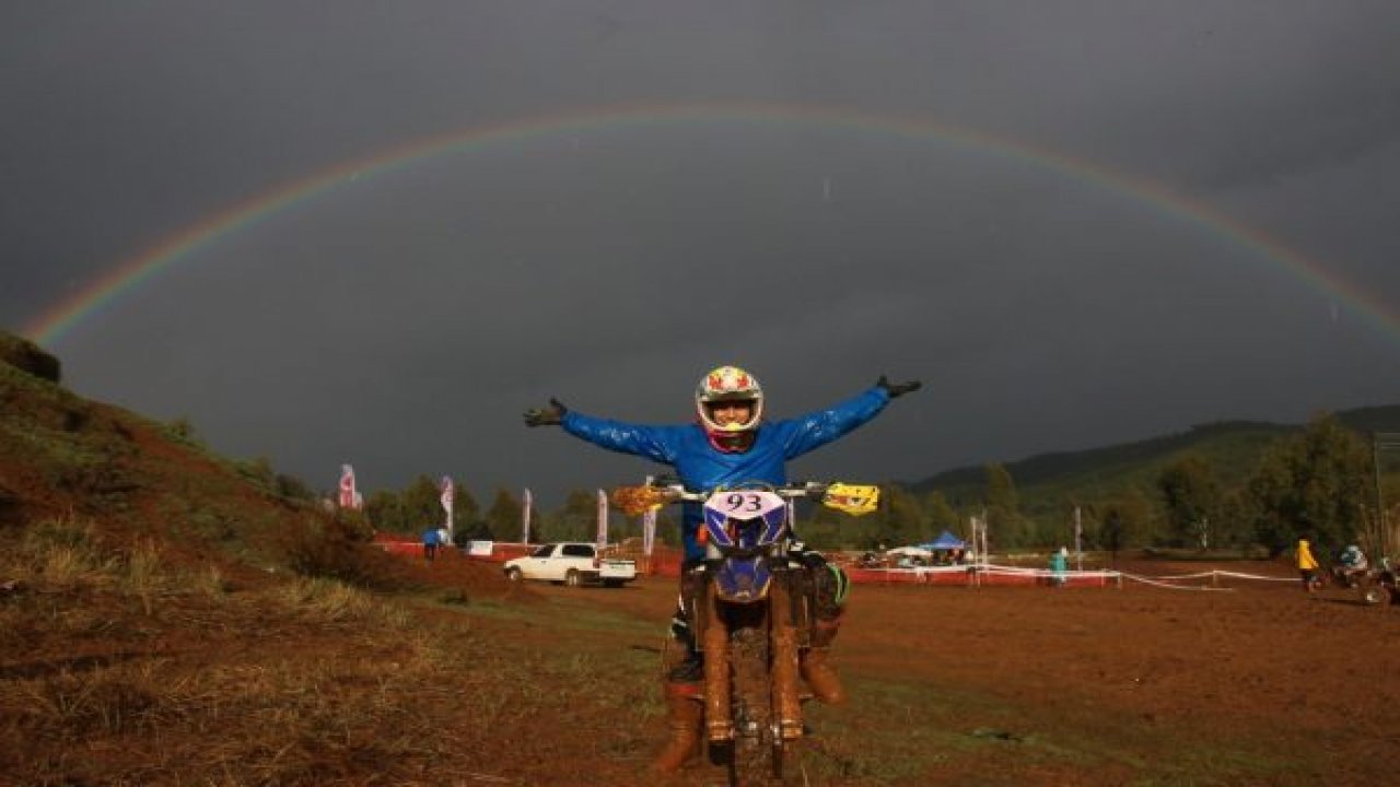 Çamura Büründü Bodrum'a Kupayla Döndü