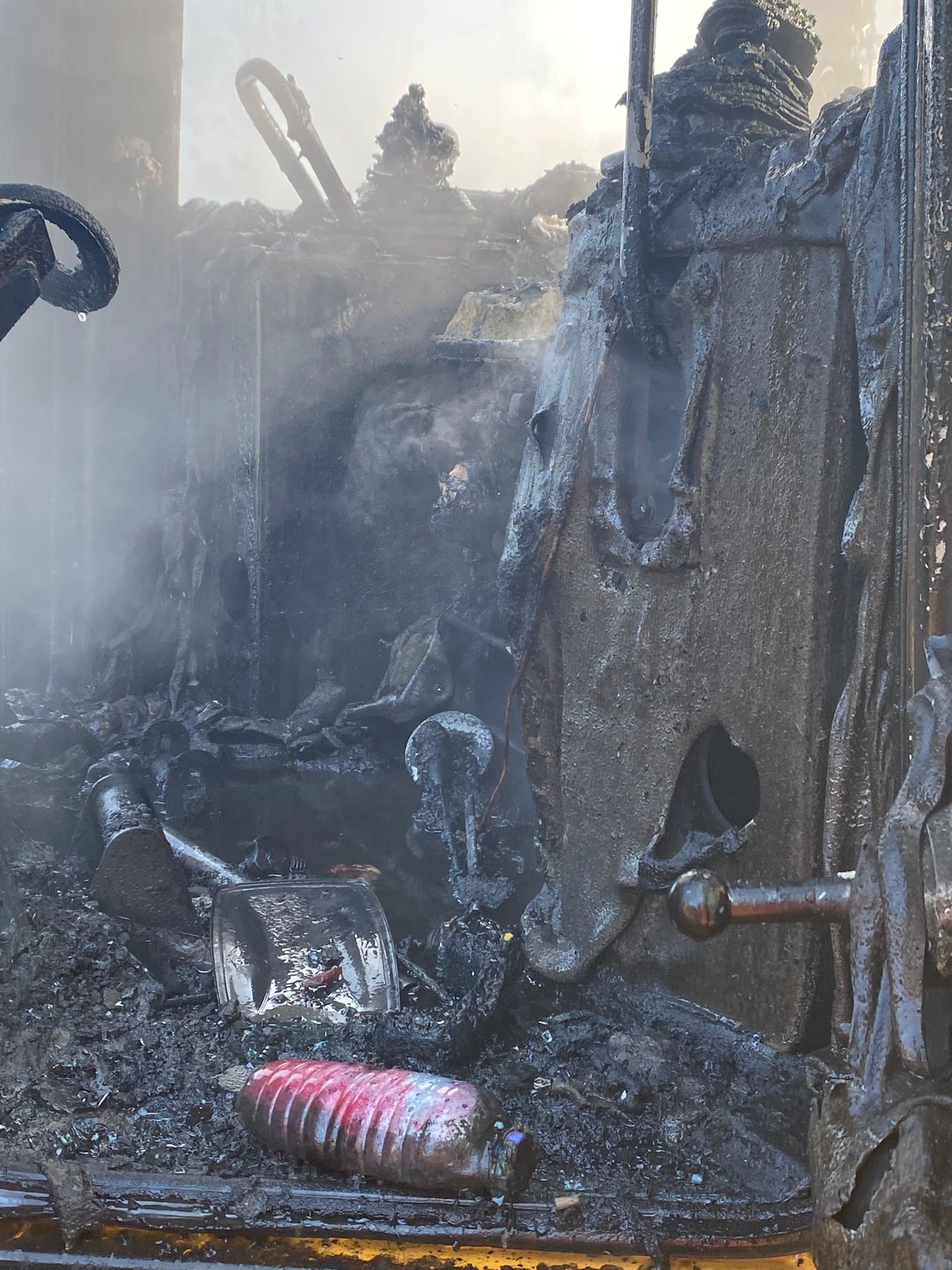 Yangına Müdahale Eden Dozer Yandı