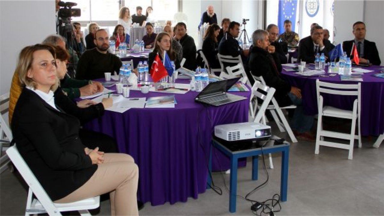 Yenilenebilir enerjinin önemini anlattılar