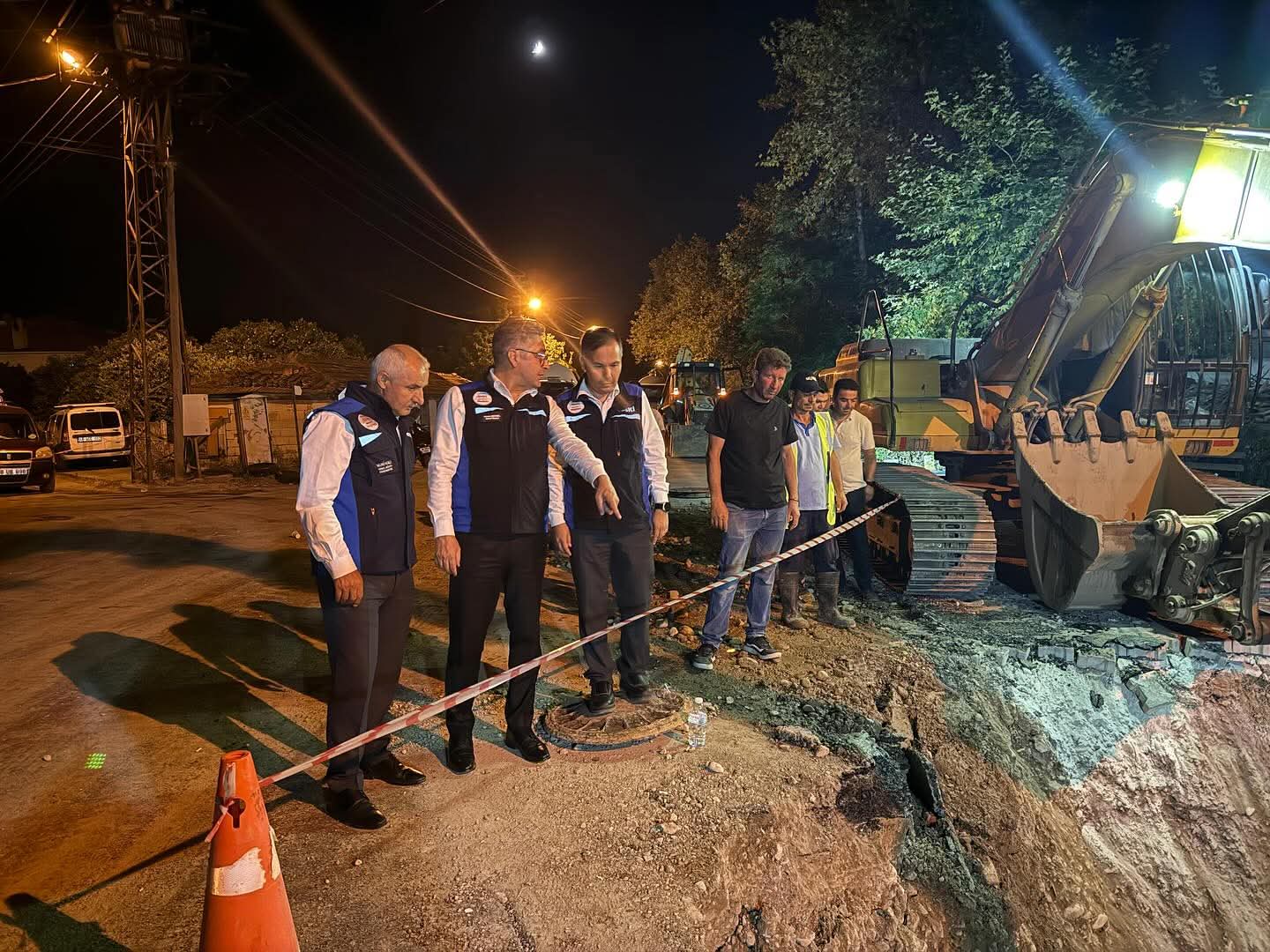 Gökova’daki Kanalizasyon Bacası Çöktü: MUSKİ  Zamanla Yarıştı