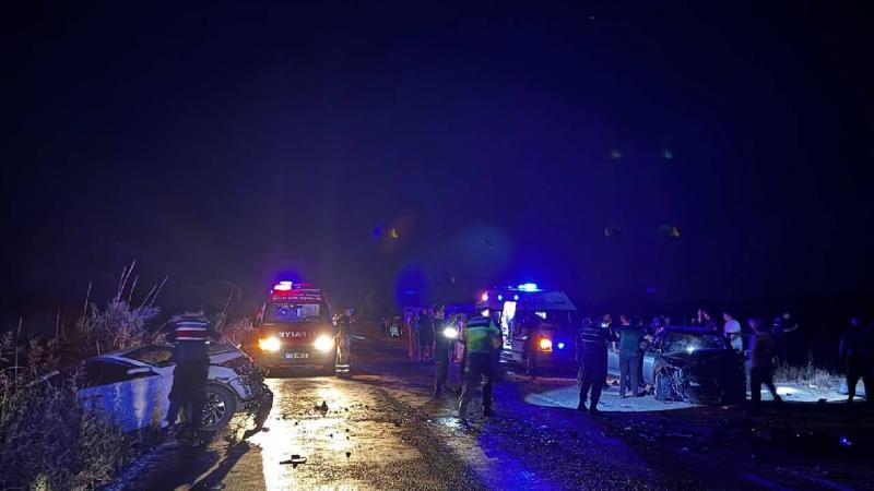 Gönen’de Feci  Kaza: Çok Sayıda Ölü Ve Yaralı Var