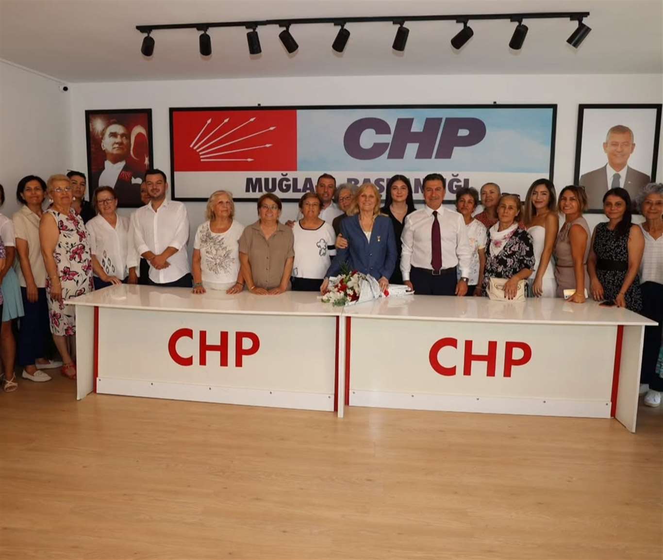 Muğla CHP Kadın Kollarından Milletvekili Mete’ye Çıkış: “Siyasetin Cinsiyeti Yok, Buradayız!”