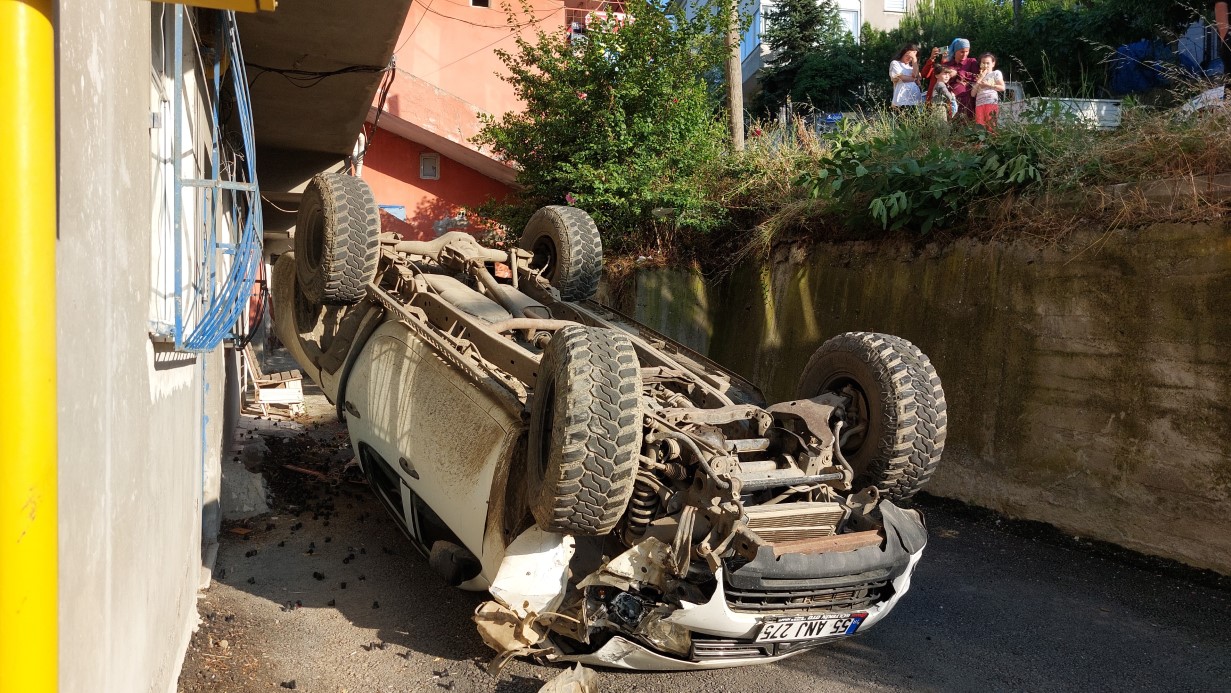 Park Halindeki Kamyonet Hareket Etti: 8 Yaşındaki Çocuğa Çarptı