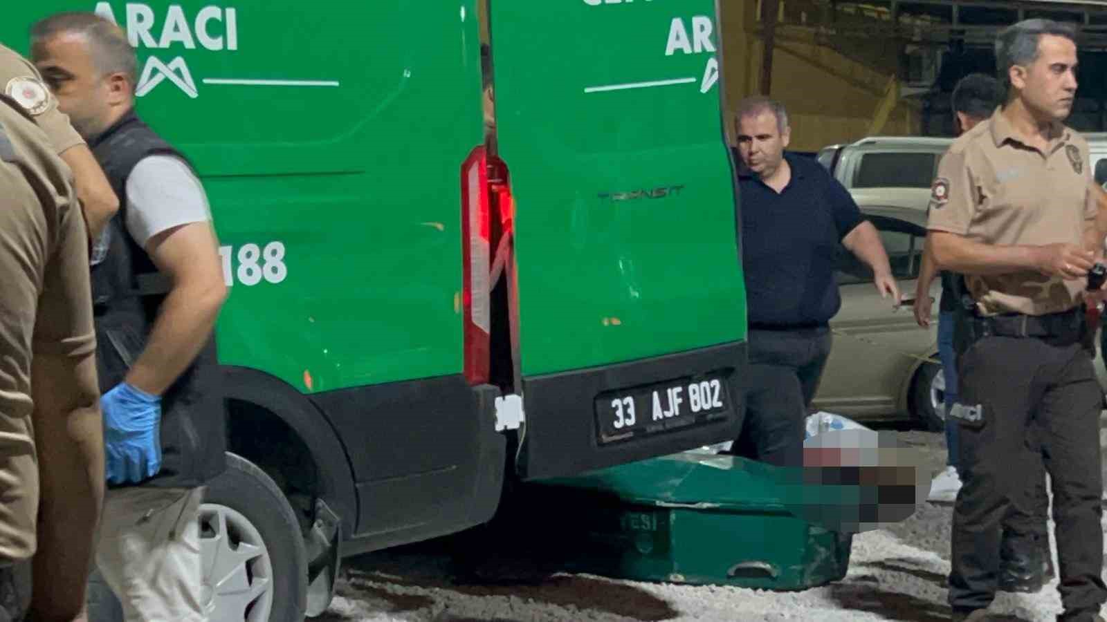 Silahlı Saldırıya Uğrayan İş Yeri Sahibi Hayatını Kaybetti