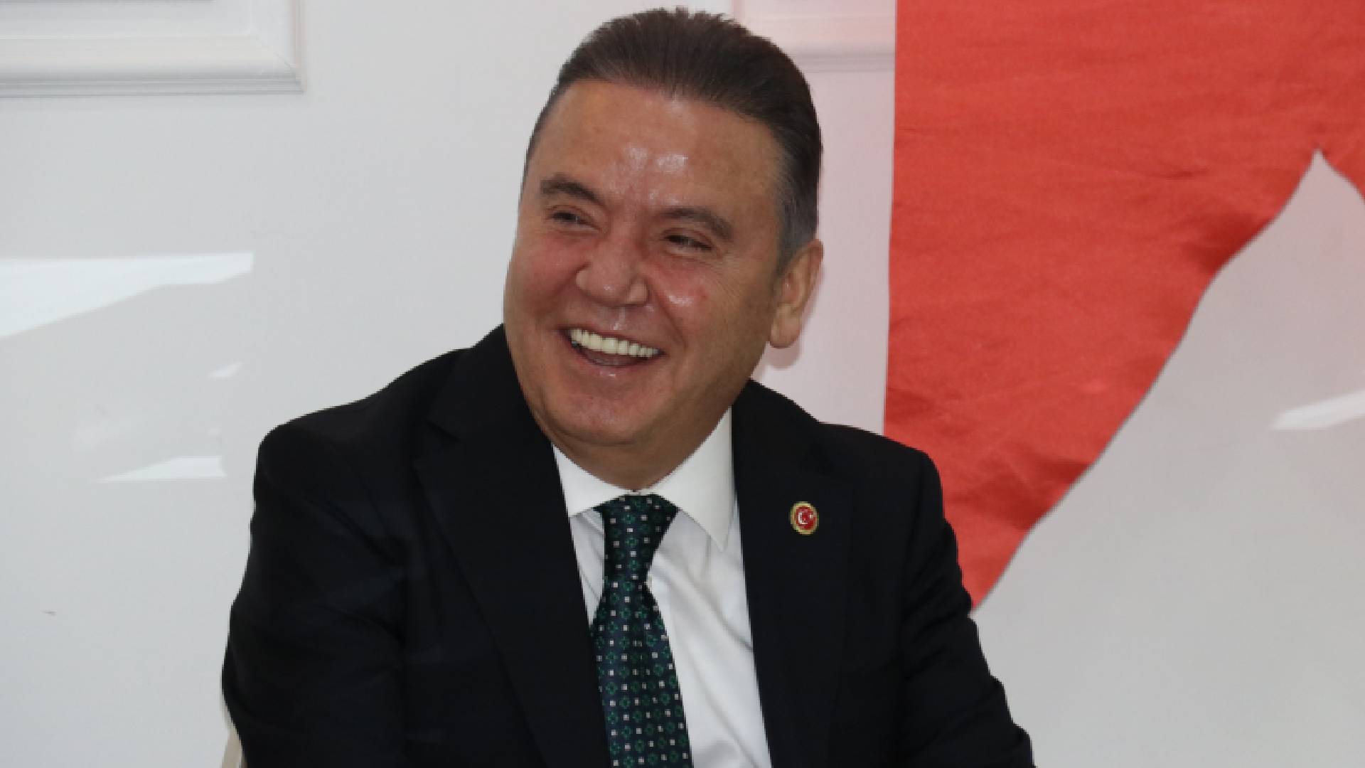 Yeni Gelişme: Antalya Büyükşehir Belediye Başkanı Alındı