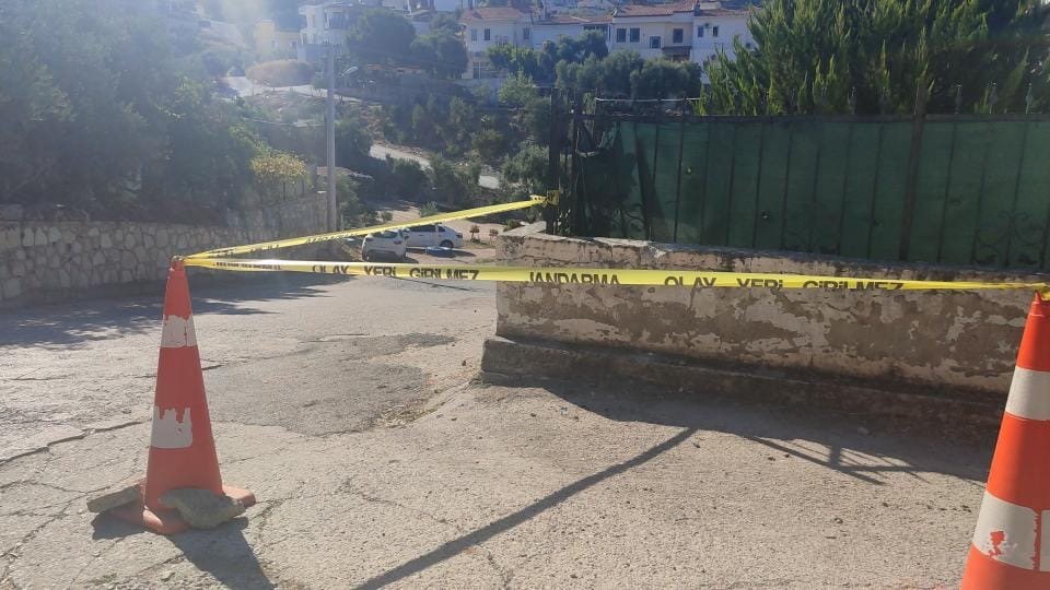 Muğla'da Domuz Korkusu Kazaya Yol Açtı: Genç Kız Beton Zemine Düştü