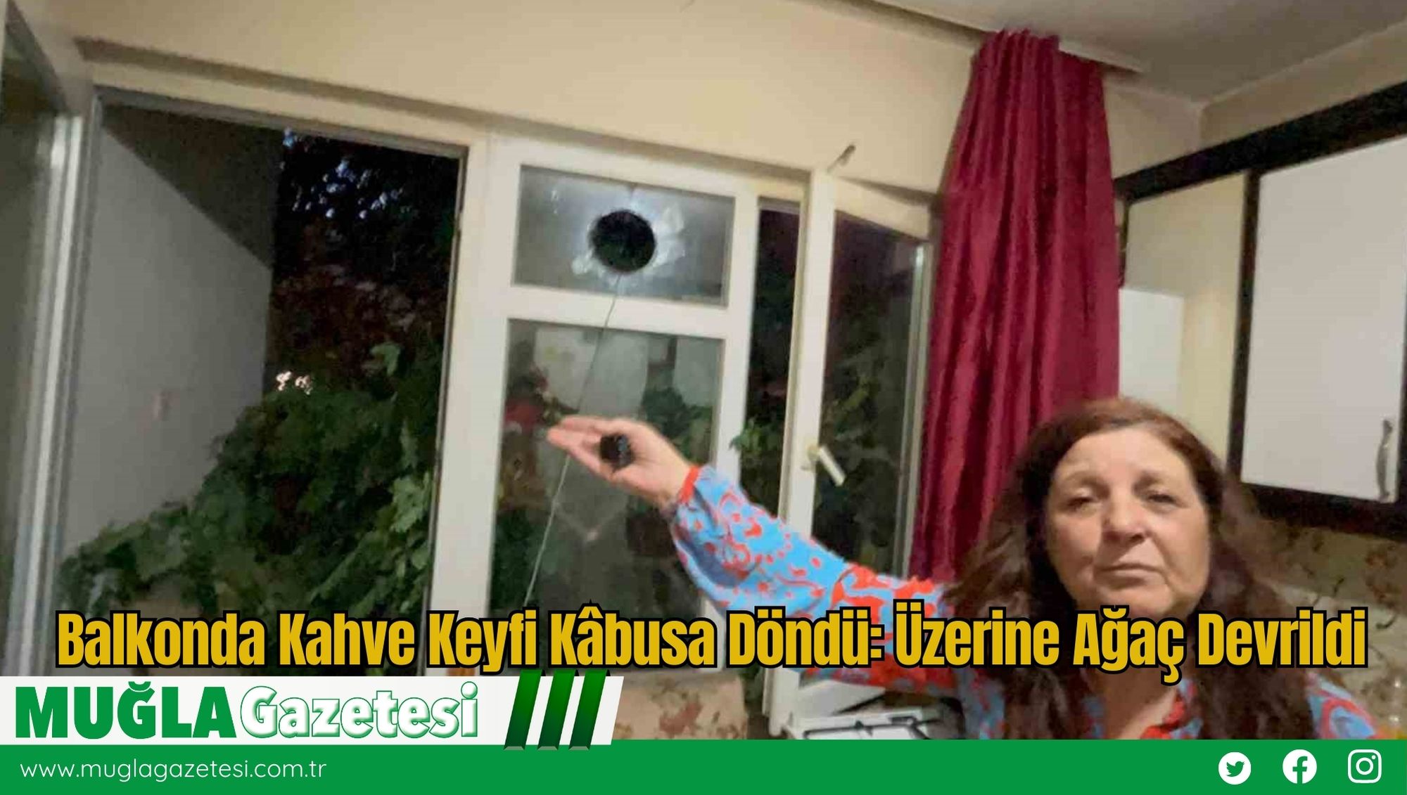 Balkonda Kahve Keyfi Kâbusa Döndü: Üzerine Ağaç Devrildi