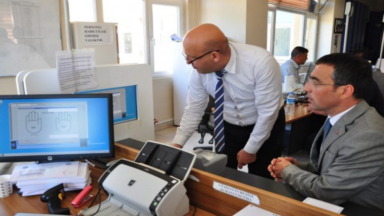 Pasaport ve ehliyet için yeni dönem başladı