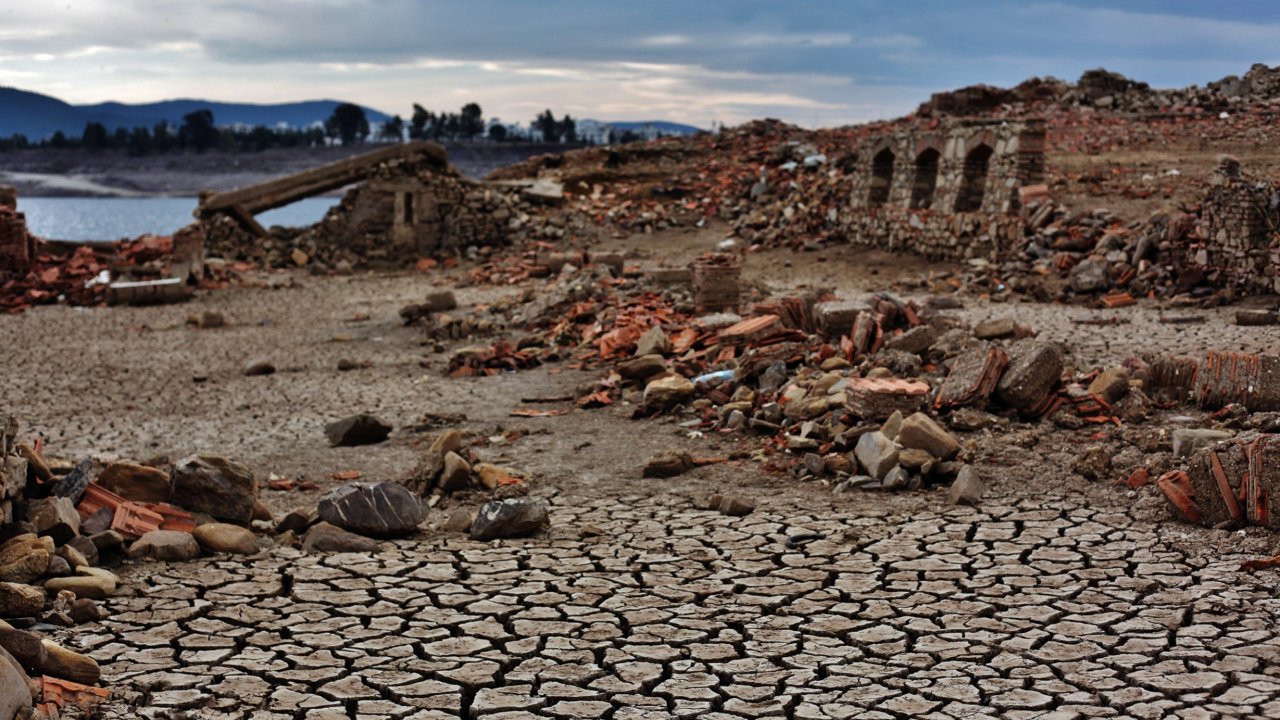 Kuraklık Muğla’da yaşamı durdurdu