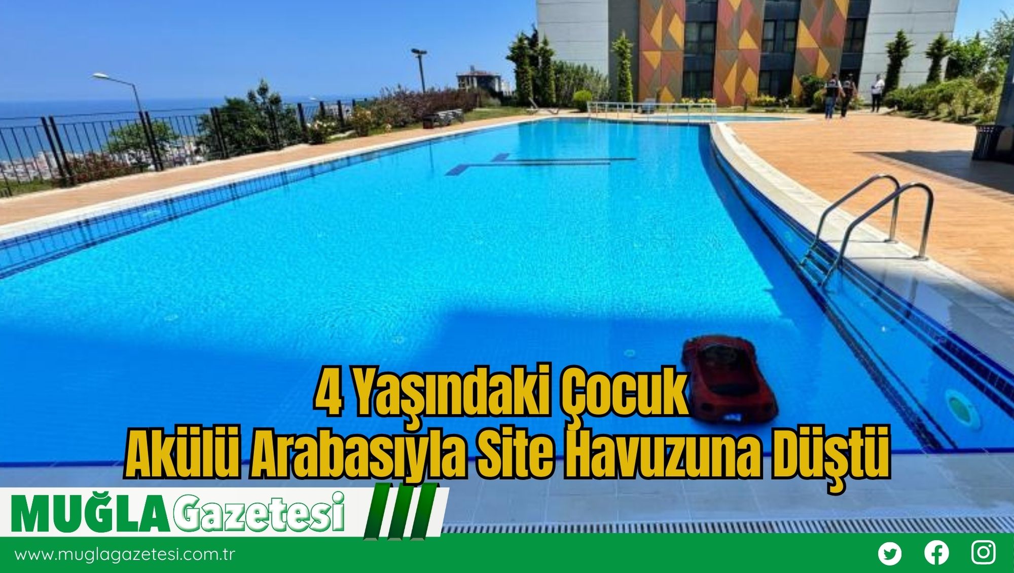 4 Yaşındaki Çocuk Akülü Arabasıyla Site Havuzuna Düştü