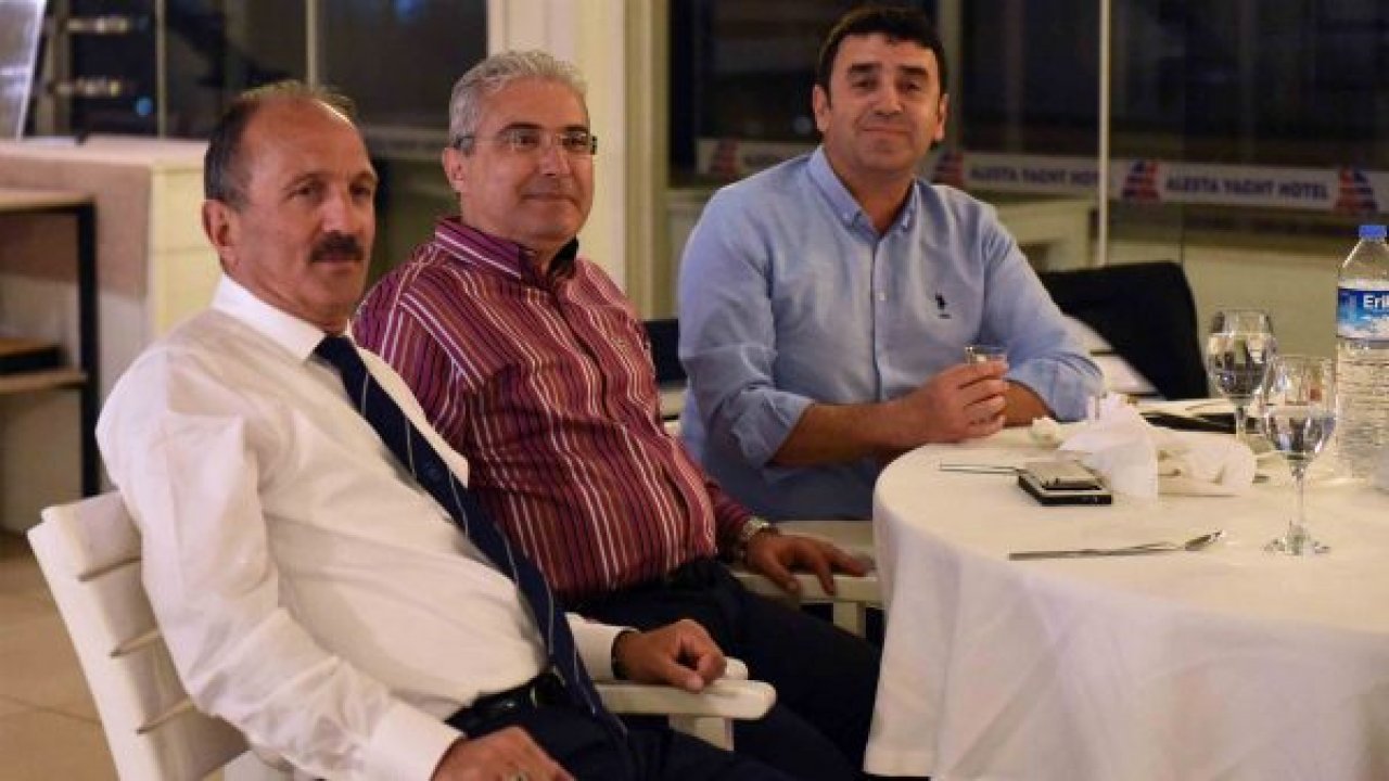 Meclis yemekte  bir araya geldi