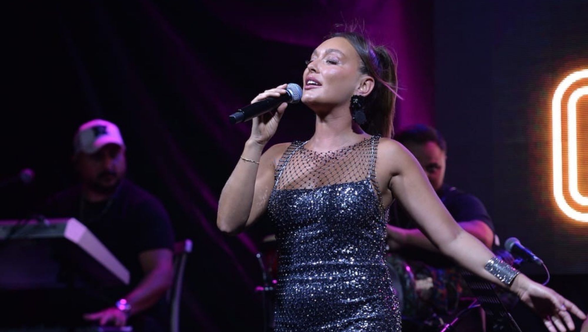 Cerem Onurluer’den Bodrum’da Unutulmaz Konser