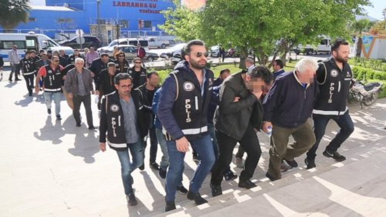 Göçmen kaçakçılığı operasyonunda 21 tutuklama