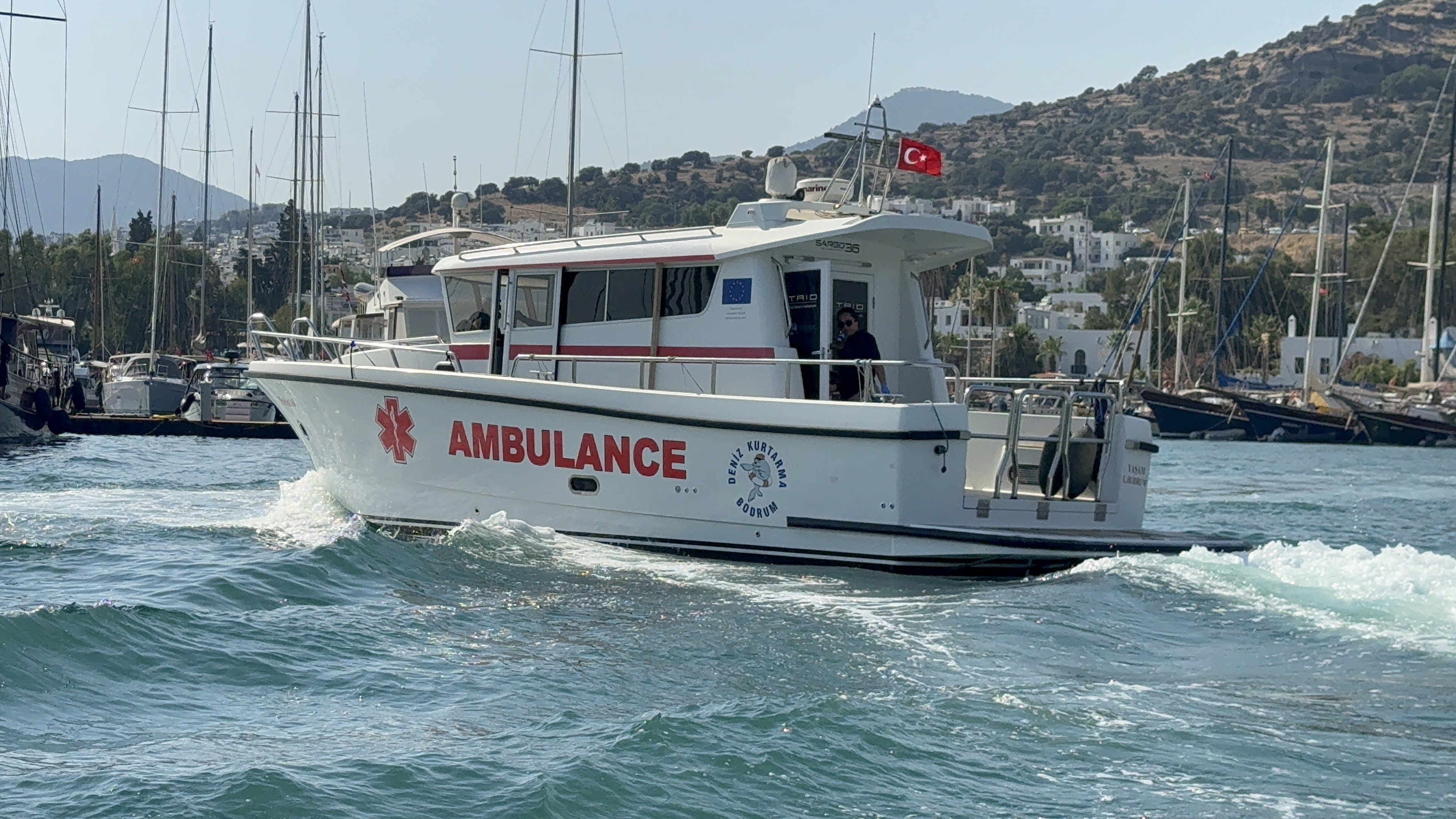 Leros Adası’nda Rahatsızlanan Gazeteci Hasan Cemal Bodrum’a Sevk Edildi