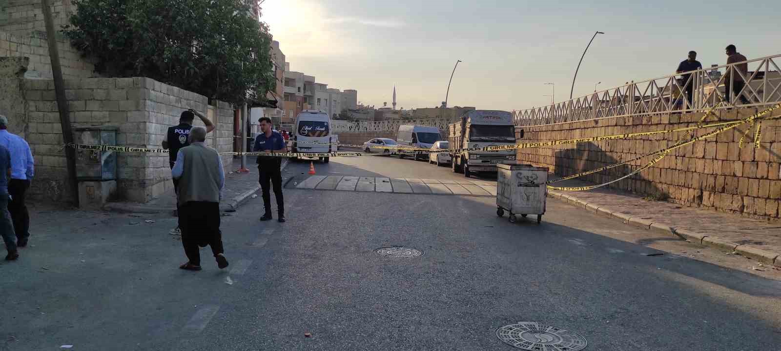 Akrabalar Arası Tartışma Silahlı,Taşlı,Sopalı Kavgaya Dönüştü: 6 Kişi Yaralandı