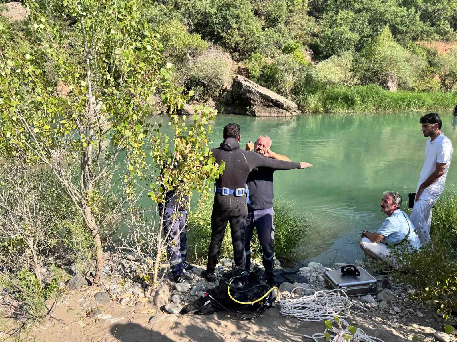 Yüzme Bilmeyen İki Kişi Çaya Girdi: Bir Kişi Kurtarılamadı