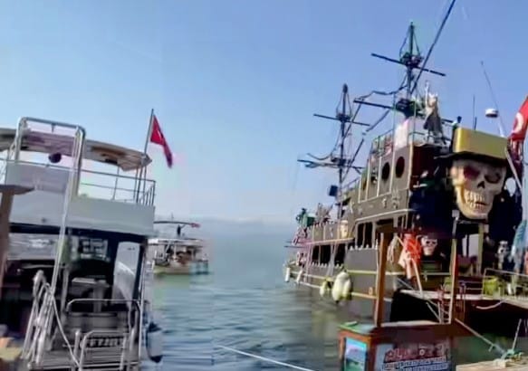 Fethiye'de Tur Teknesinde Kavgaya Polis Müdahale etti