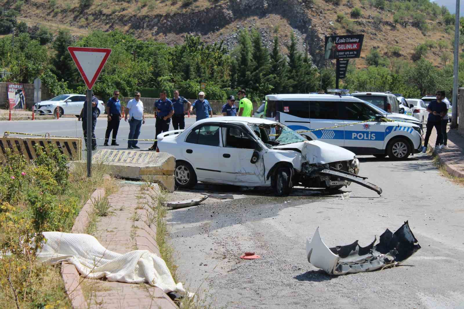 Otomobilin Çarptığı 74 Yaşındaki Yaya Hayatını Kaybetti