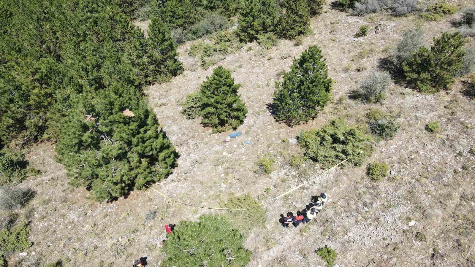 3 Gündür Kayıp Olan Adamın Cansız Bedeni Uçurumda Bulundu