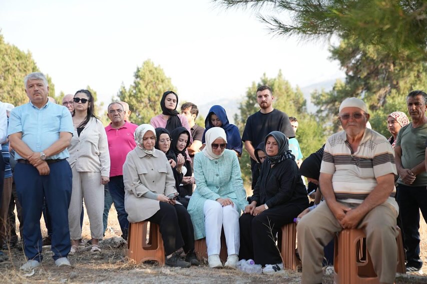 AK Parti Genel Başkan Yardımcısı Sayan'ın Acı Günü