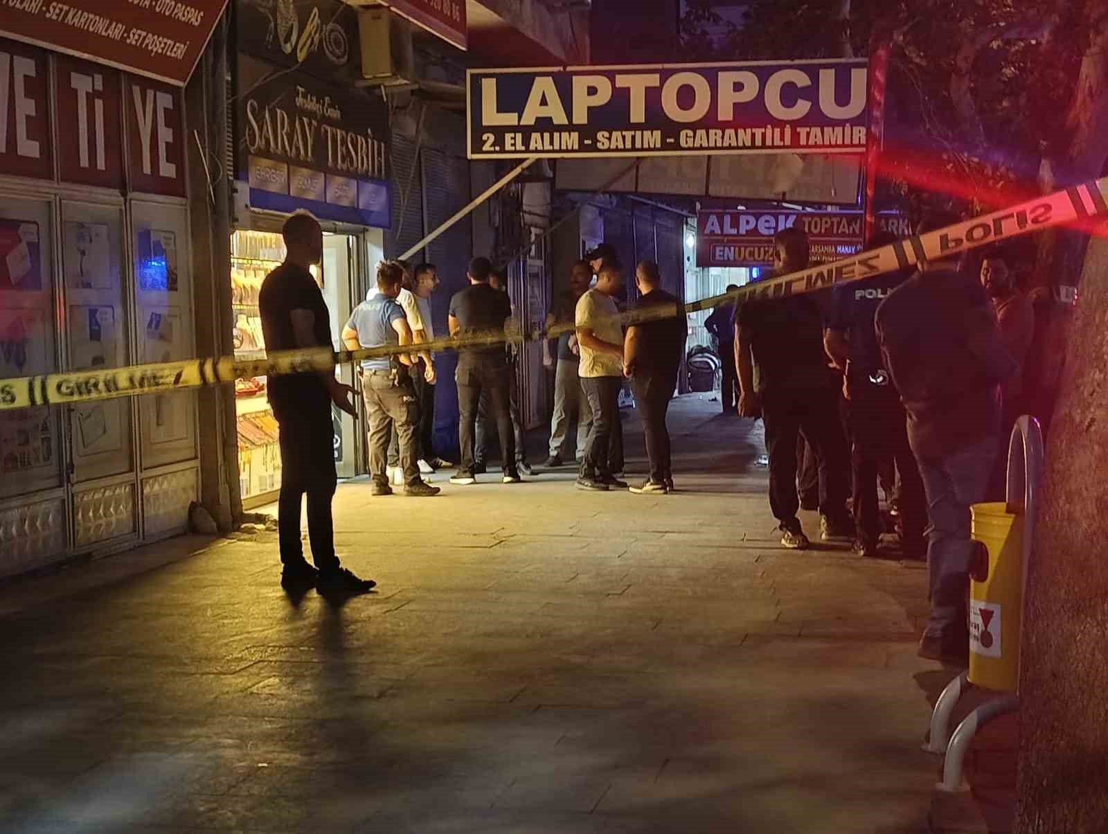 Yemekte Çıkan Tartışma Kanlı Bitti: Tartıştığı Eşini Katletti