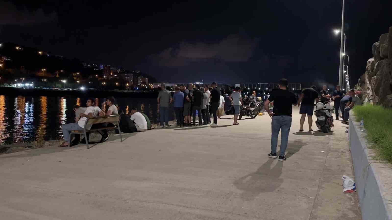 Fener Plajı’nda Denize Giren Şahıs Aranıyor