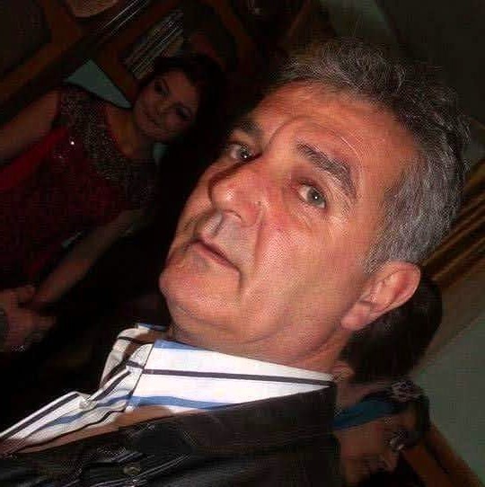 Kadın Arkadaşını Bıçaklayıp Kendisi İntihar Etti