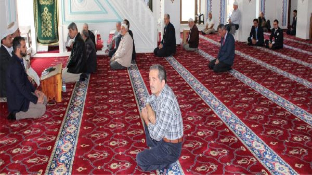 Polisler İçin  Mevlit Okutuldu