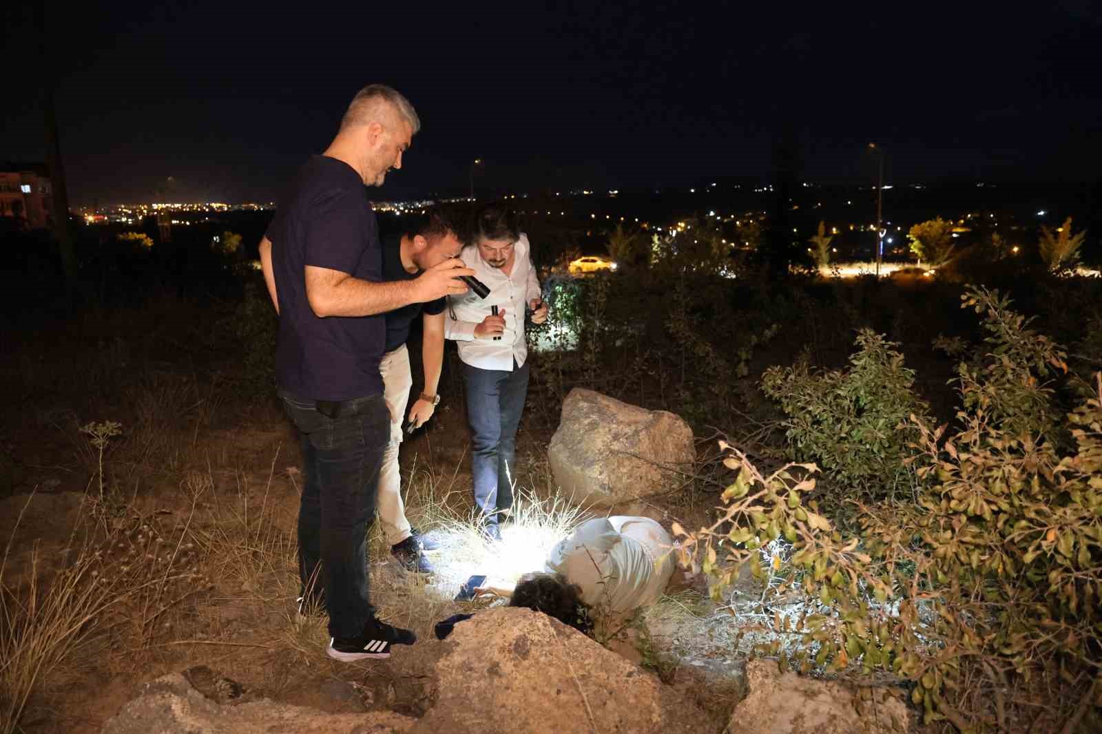 Rahatsızlanan Genç Kız Sağlık Ekiplerinden Kaçtı, Yarı Baygın Halde Bulundu