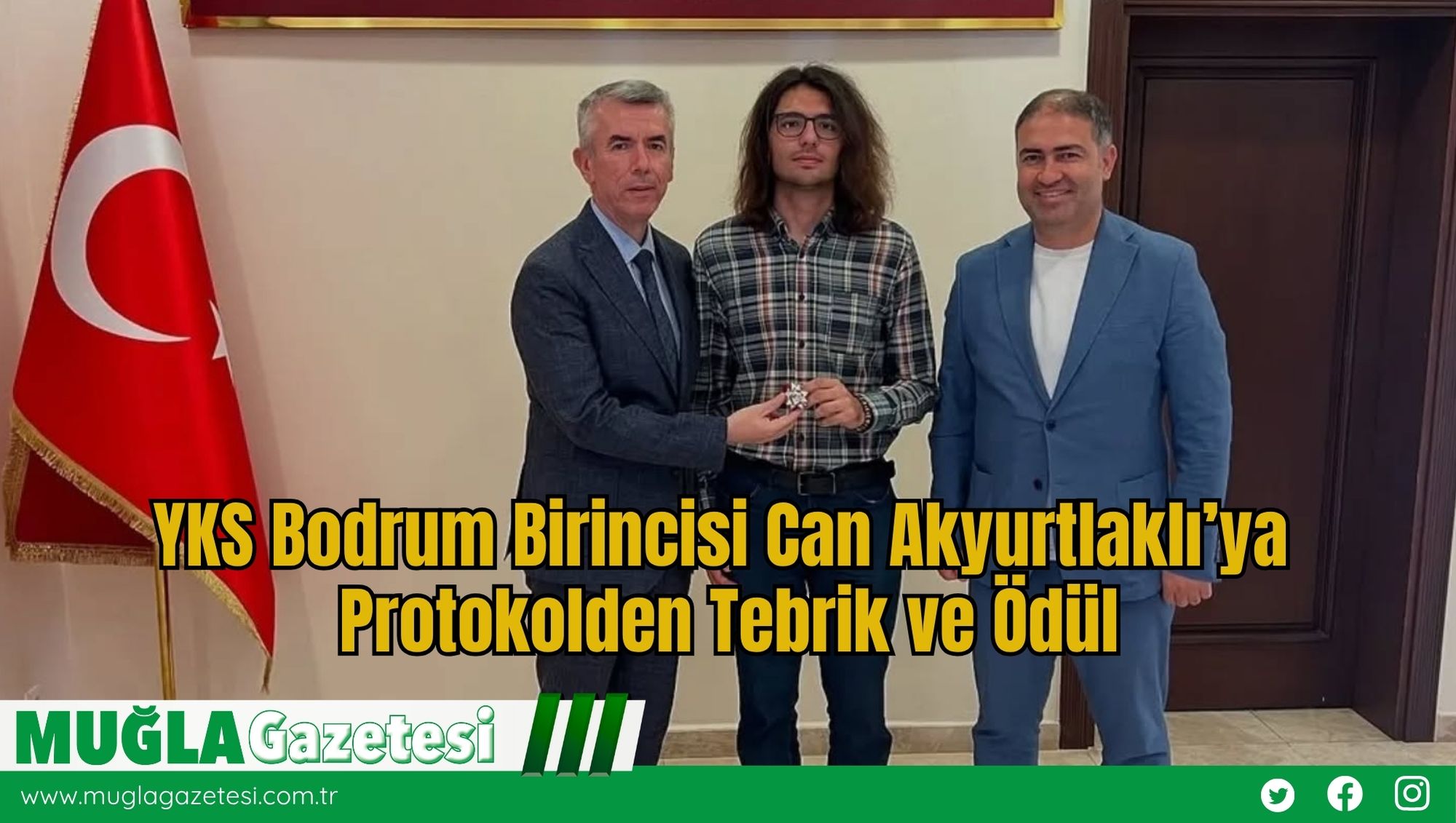 YKS Bodrum Birincisi Can Akyurtlaklı’ya Protokolden Tebrik ve Ödül