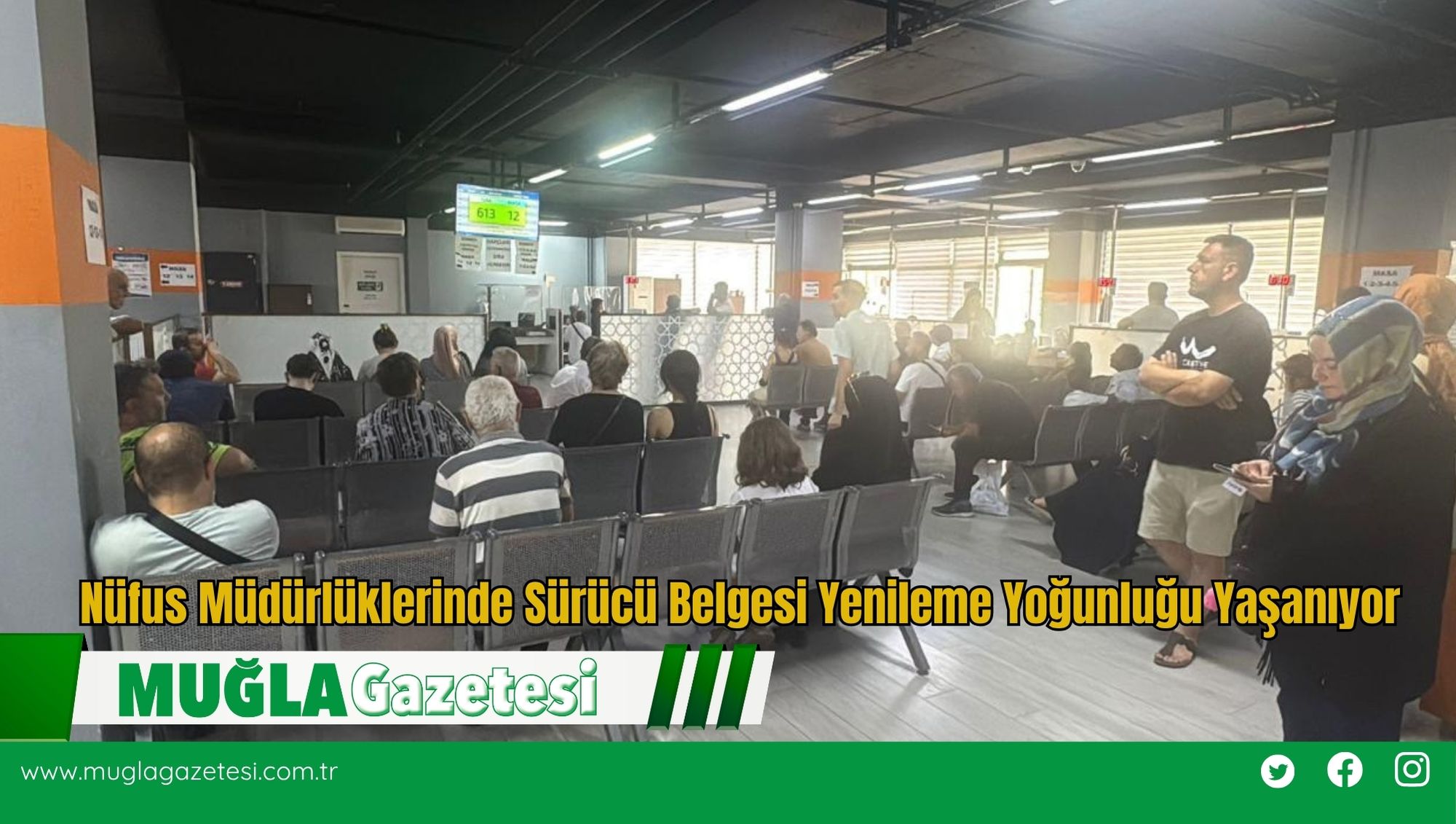 Nüfus Müdürlüklerinde Sürücü Belgesi Yenileme Yoğunluğu Yaşanıyor