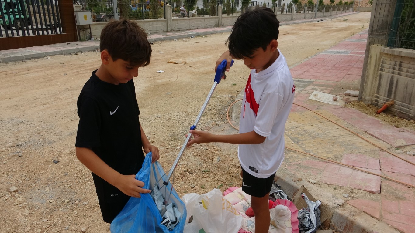 Bir Takipçi, Bir Çöp: Aras’tan Türkiye’ye İlham Veren Temizlik Kampanyası