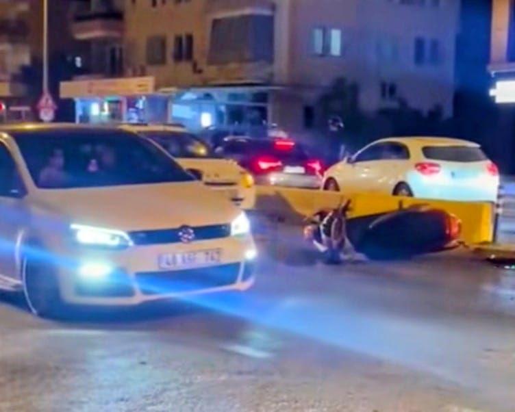 Fethiye'de Motosiklet Kazası: İki Kişi Yaralandı